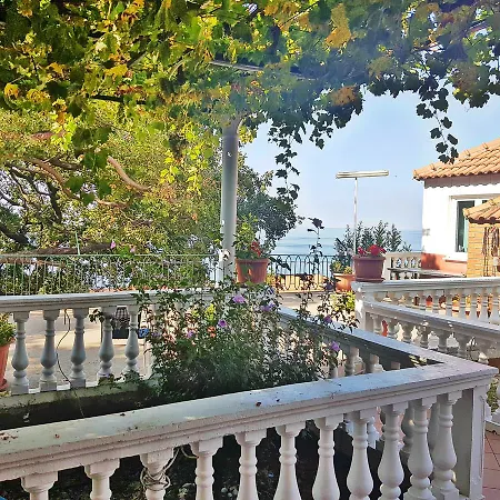 Plat Sea View Apartment *