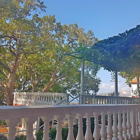 Plat Sea View Apartment *